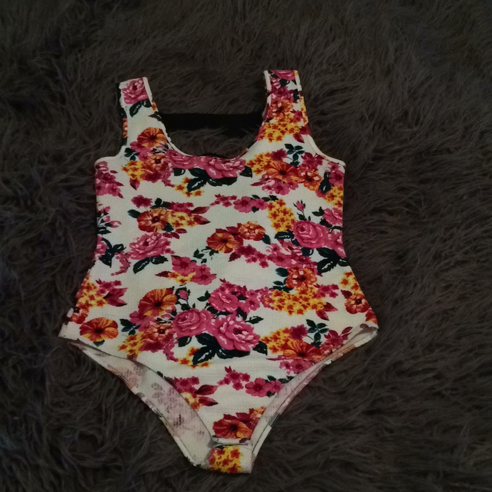 Floral body suit!